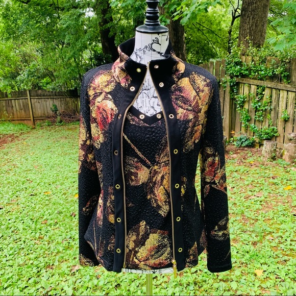 Joseph Ribkoff Tops - Joseph Ribkoff 2 piece sleeveless top + jacket 6